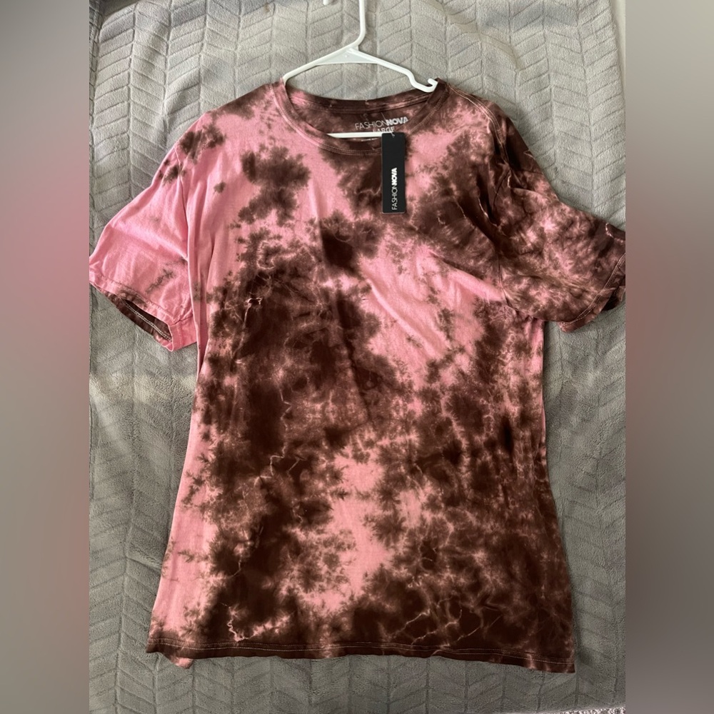 Tie dye t shirt pink and brown brand new with tags